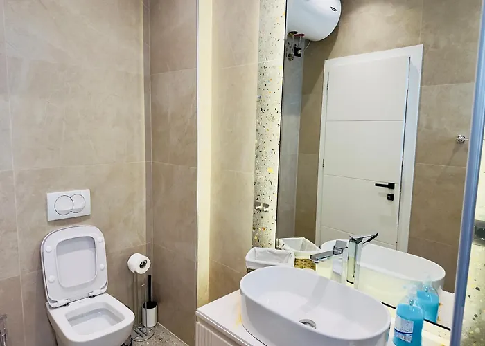 Apartman Seafront Penthouse With Sunset Views & Jacuzzi *